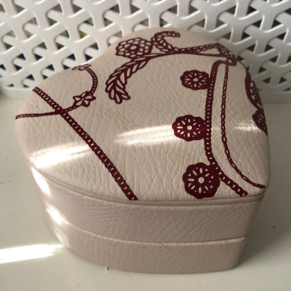Pandora Jewelry Box